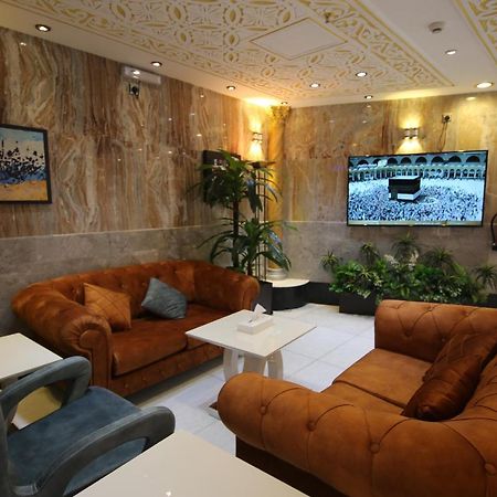 אל-מדינה M Platinum Hotel מראה חיצוני תמונה